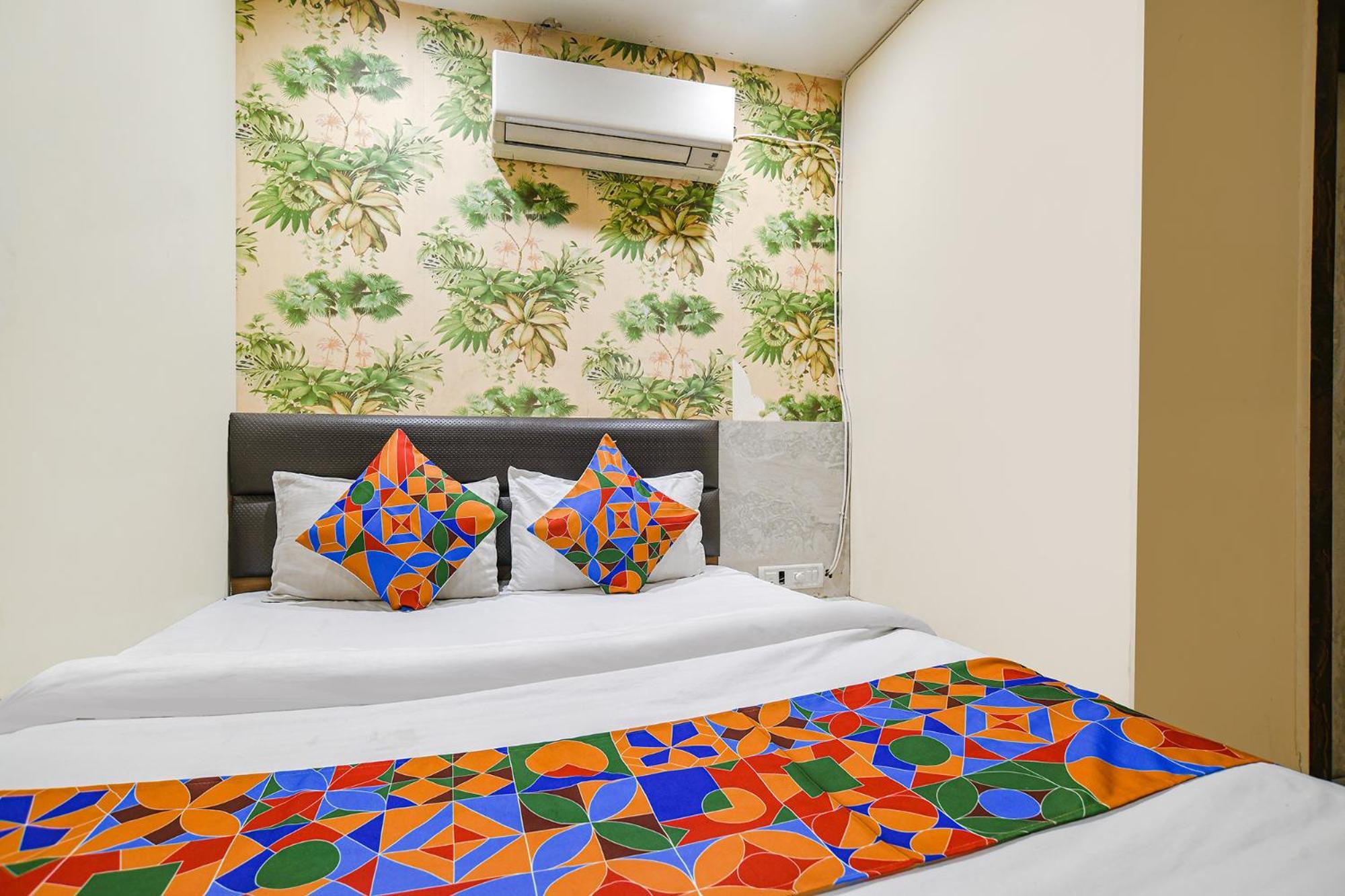 Fabhotel Shivam Palace- Near Mahakal Mandir Удджайн Экстерьер фото